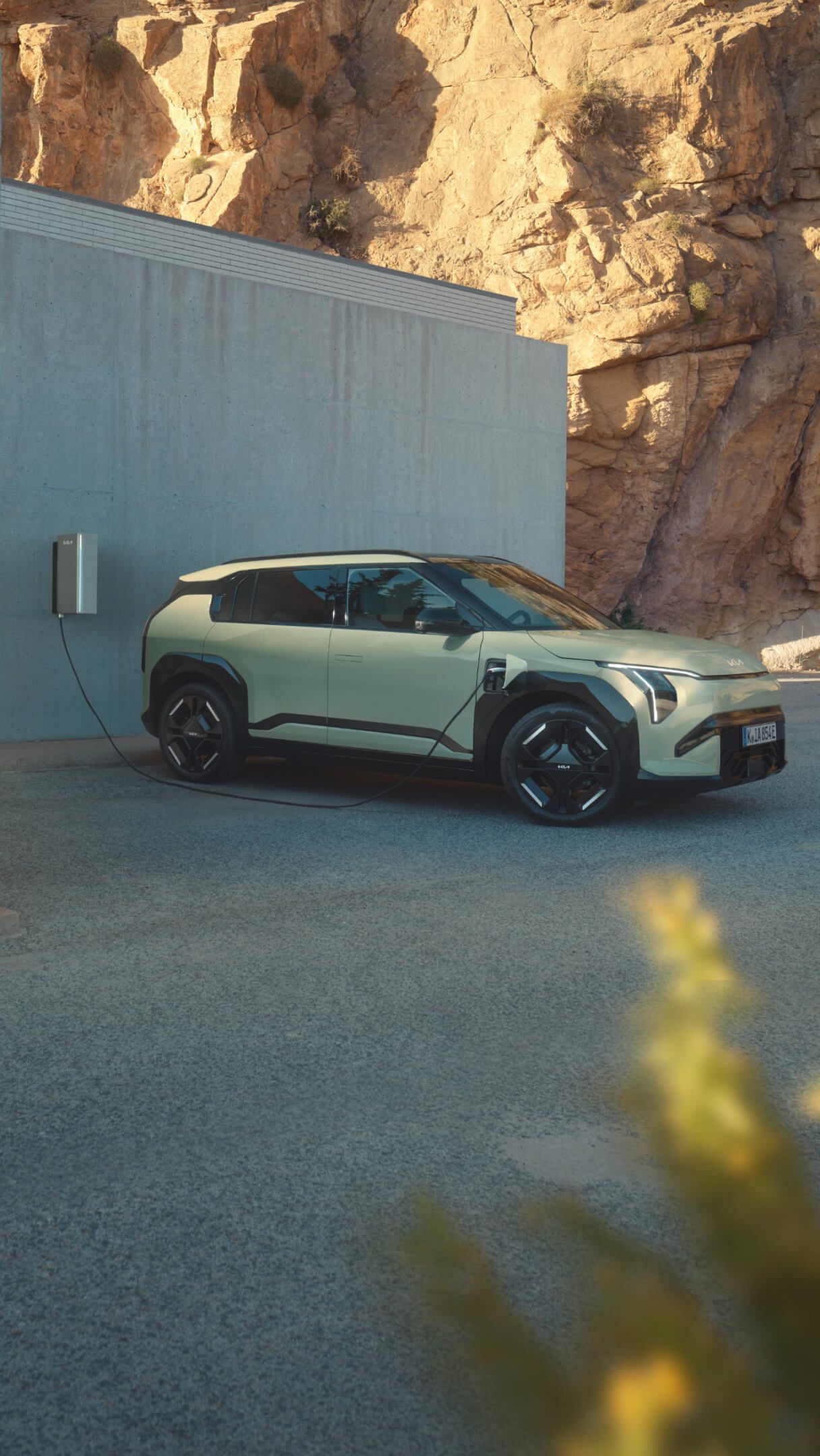 Kia EV3 an einer Heimladestation